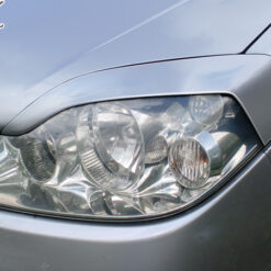 Pestanas Nissan Primera P12
