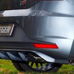 Alternative view of Difusor Seat Leon Cupra (5F) 5-dr. 03.14-12.16   -Preto Mate