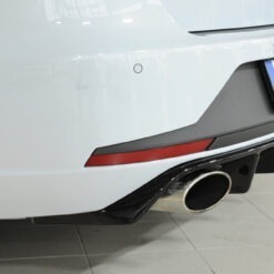 Alternative view of Difusor Seat Leon Cupra (5F) 5-dr. (ST/station wagon) 03.14-12.16   -Preto Brilhante