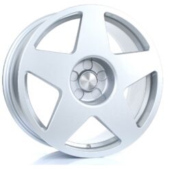 BOLA B10 18x9 ET40 a 45 -SILVER