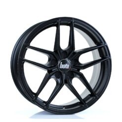 BOLA B11 18x8 ET30 a 45 -BLACK