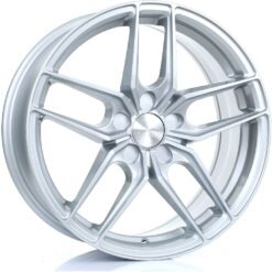BOLA B11 18x8 ET30 a 45 -SILVER
