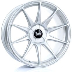 BOLA B15 18x8,5 ET35 a 45 -SILVER