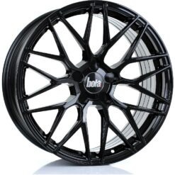BOLA B17 19x8,5 ET40 a 45 -BLACK