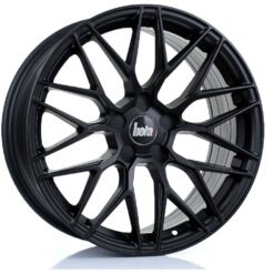 BOLA B17 18x8,5 ET25 a 45 -BLACK