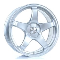 BOLA B2R 17x7,5 ET40 -SILVER