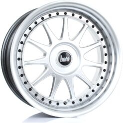BOLA B4 18x9 ET30 a 45 -SILVER