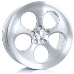 BOLA B5 18x8,5 ET40 a 45 -SILVER
