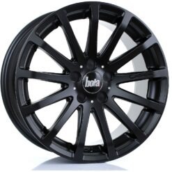 BOLA XTR 18x8,5 ET40 a 45 -BLACK