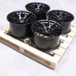 Set of JR18 18x9,5 ET20 + 18x10,5 ET22 5x112 Matt Black