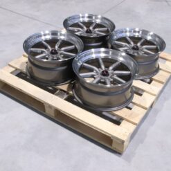 Set of JR19 17x8 ET0 4x114,3 Gun Metal