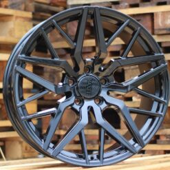 Jante HAXER (Style) 20x8,5 ET33 5x120 BL