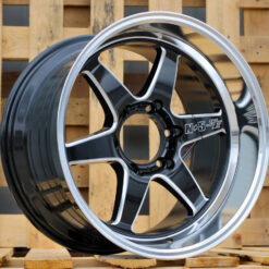 Jante RACIN (Style) 18x10,5 ET12 6x139,7 BLPL