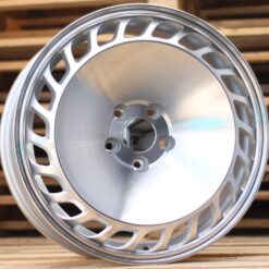 Jante RACIN (Style) 17x7,5 ET35 5x112 MSPL