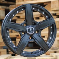 Jante RACIN (Style) 15x6 ET38 5x114,3 BM