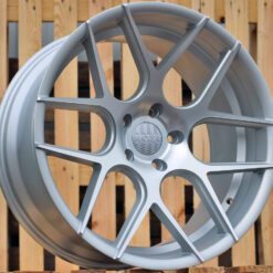 Jante HAXER (Style) 18x10 ET15 5x120 SS