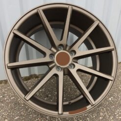 Jante RACIN (Style) 19x8,5 ET33 5x120 YDHM