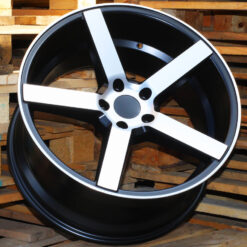 Jante RACIN (Style) 19x9,5 ET35 5x112 MBHM