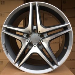 Jante Mercedes (Style) 19x8,5 ET35 5x112 MGPC