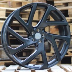 Jante Land Rover (Style) 22x9 ET45 5x108 BLHM