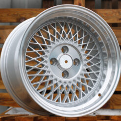 Jante RACIN (Style) 15x7 ET25 4x100 SP