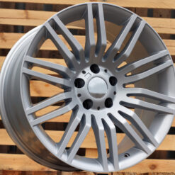 Jante BMW (Style) 19x9,5 ET20 5x120 SS