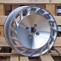 Jante RACIN (Style) 15x7 ET30 4x100 MS