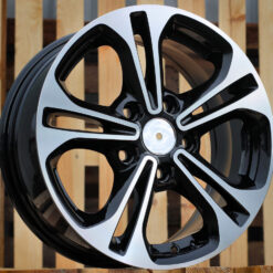 Jante Hyunday (Style) 15x6,5 ET45 5x114,3 MB