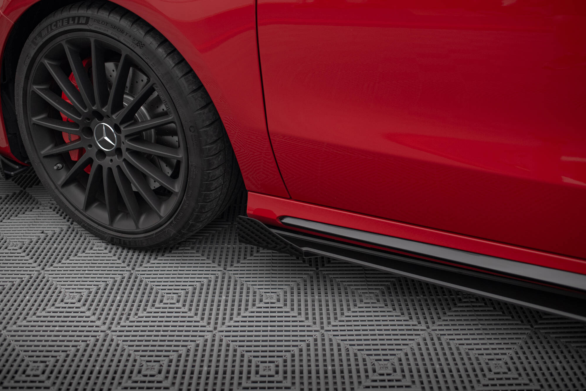 Side Flaps Mercedes-Benz A 45 AMG W176 Facelift - Image 5
