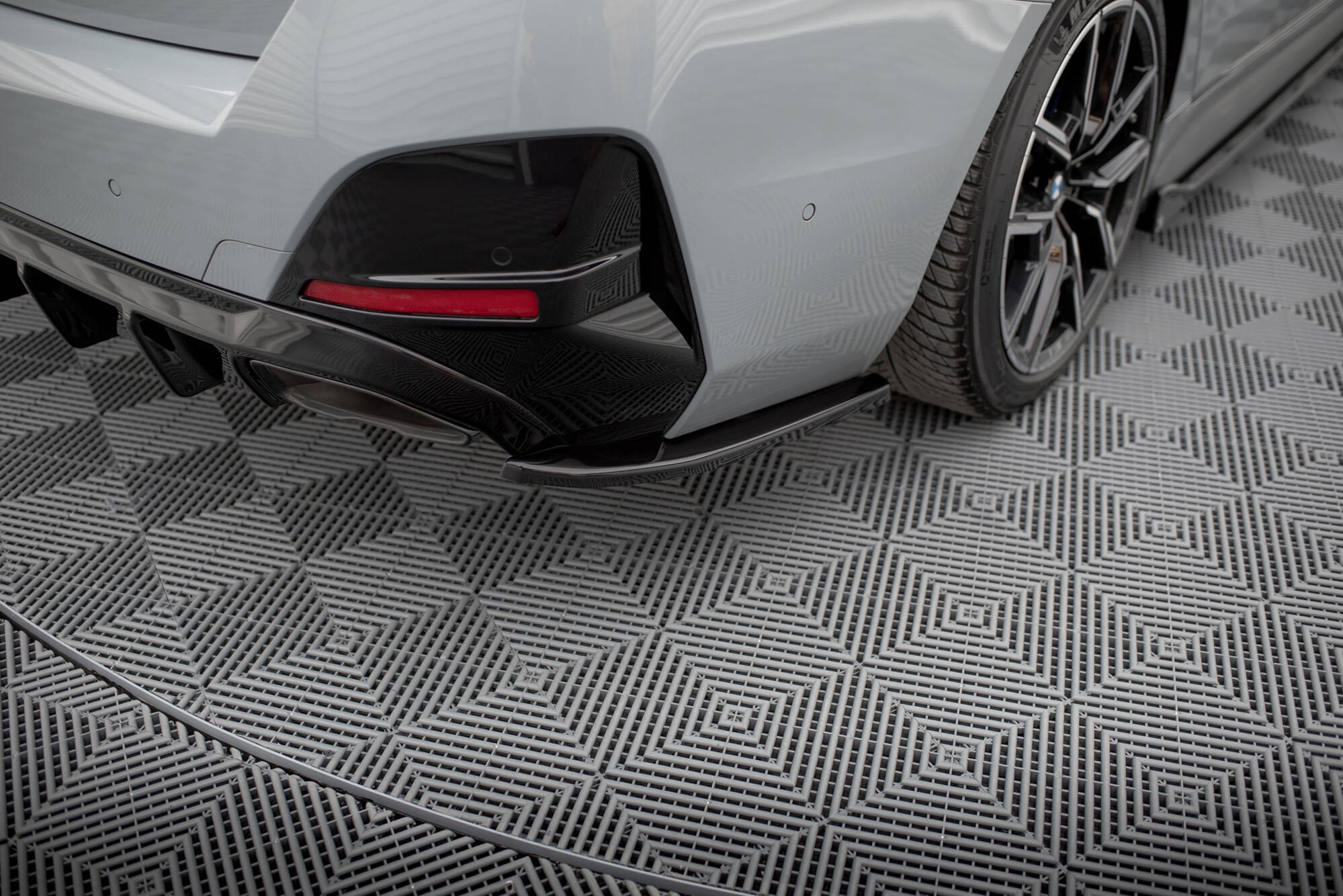 Rear Side Splitters V.3 BMW M440i Gran Coupe G26 - Image 3