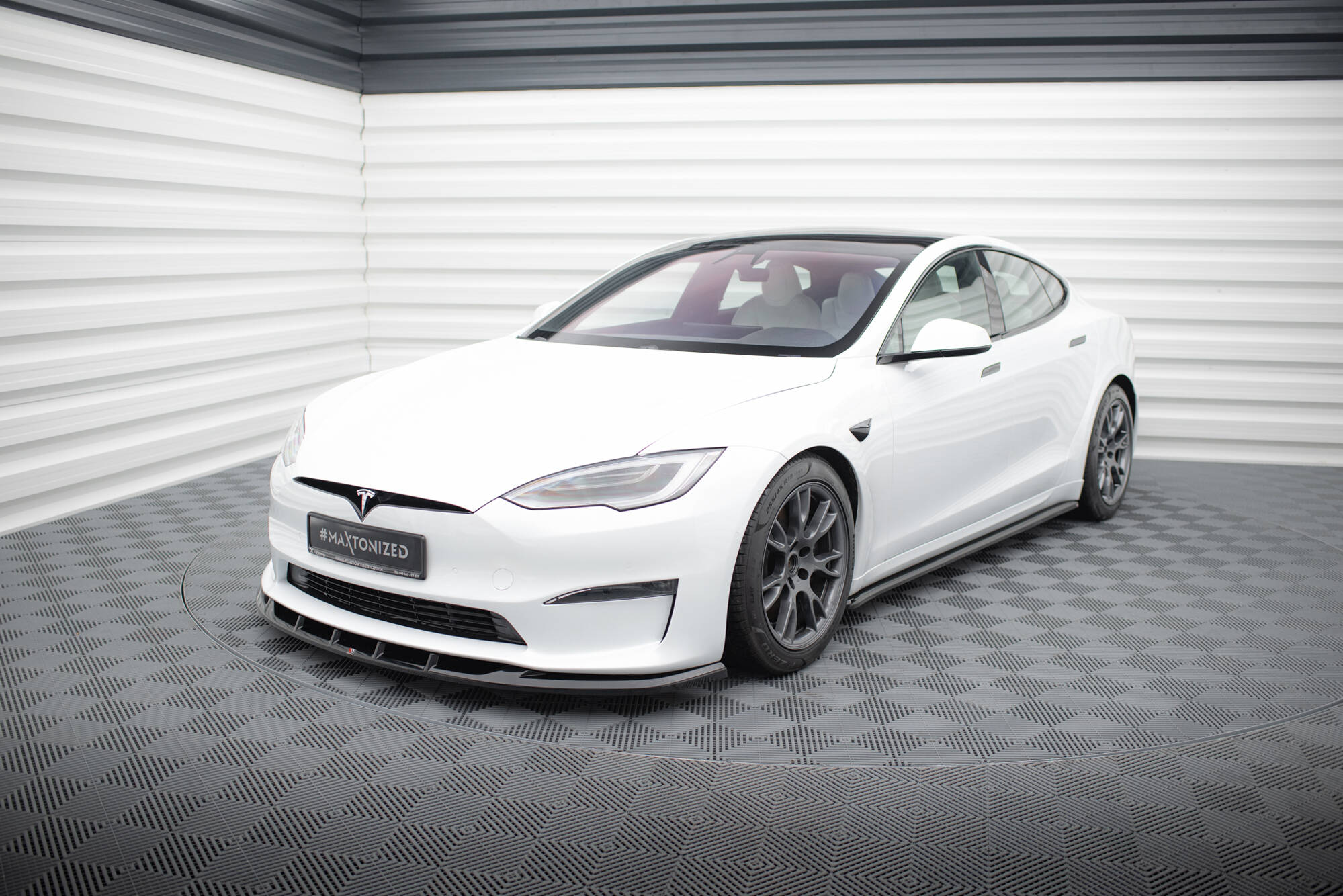 Set of Splitters Tesla Model S Plaid Mk1 Facelift - Image 5