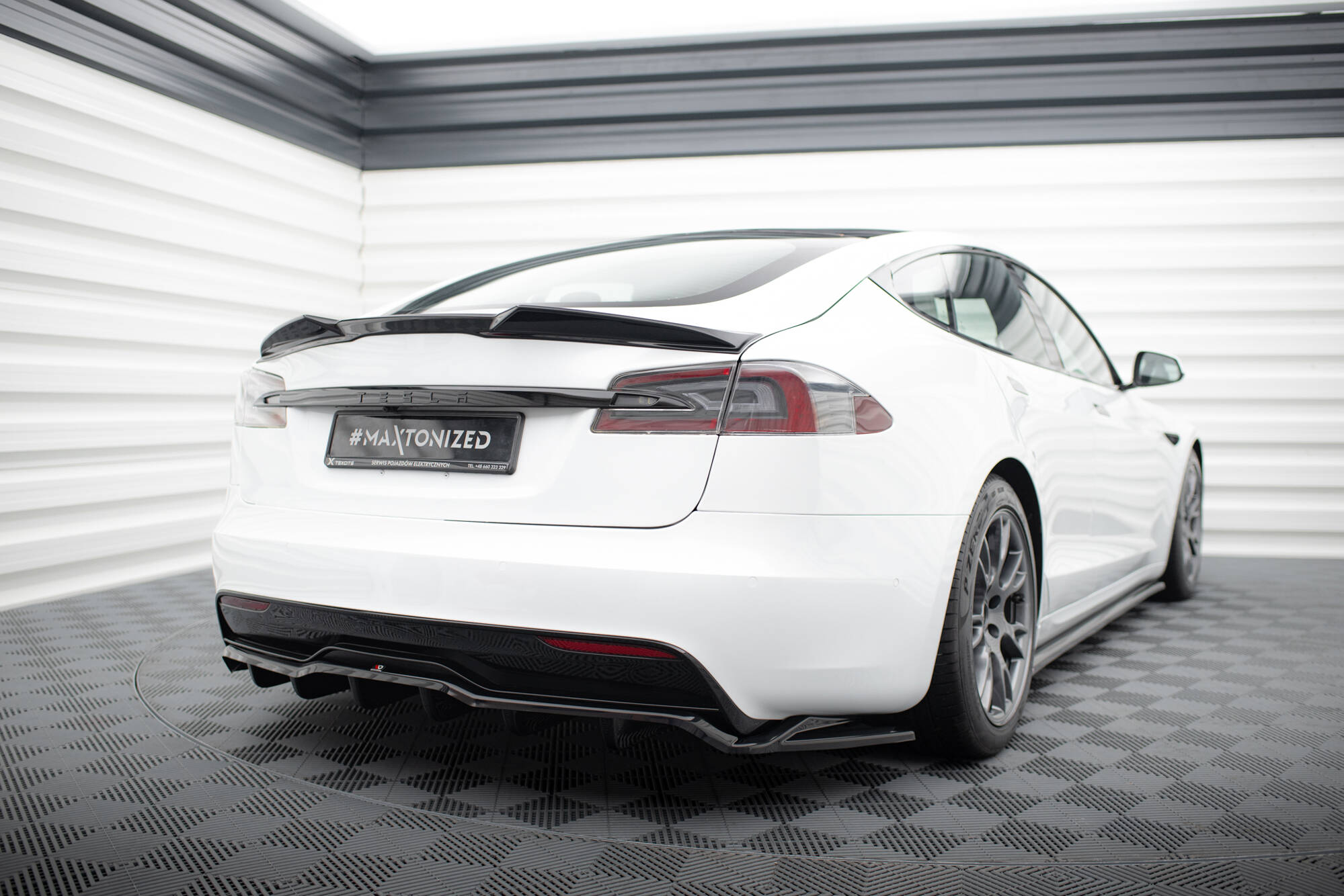 Set of Splitters Tesla Model S Plaid Mk1 Facelift - Image 8