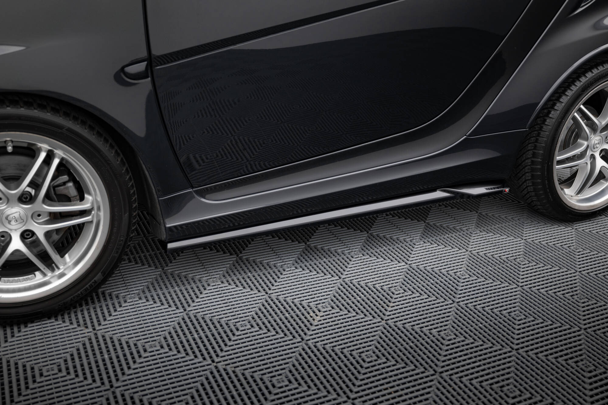 Side Skirts Diffusers Brabus Smart Fortwo C451 Facelift - Image 3