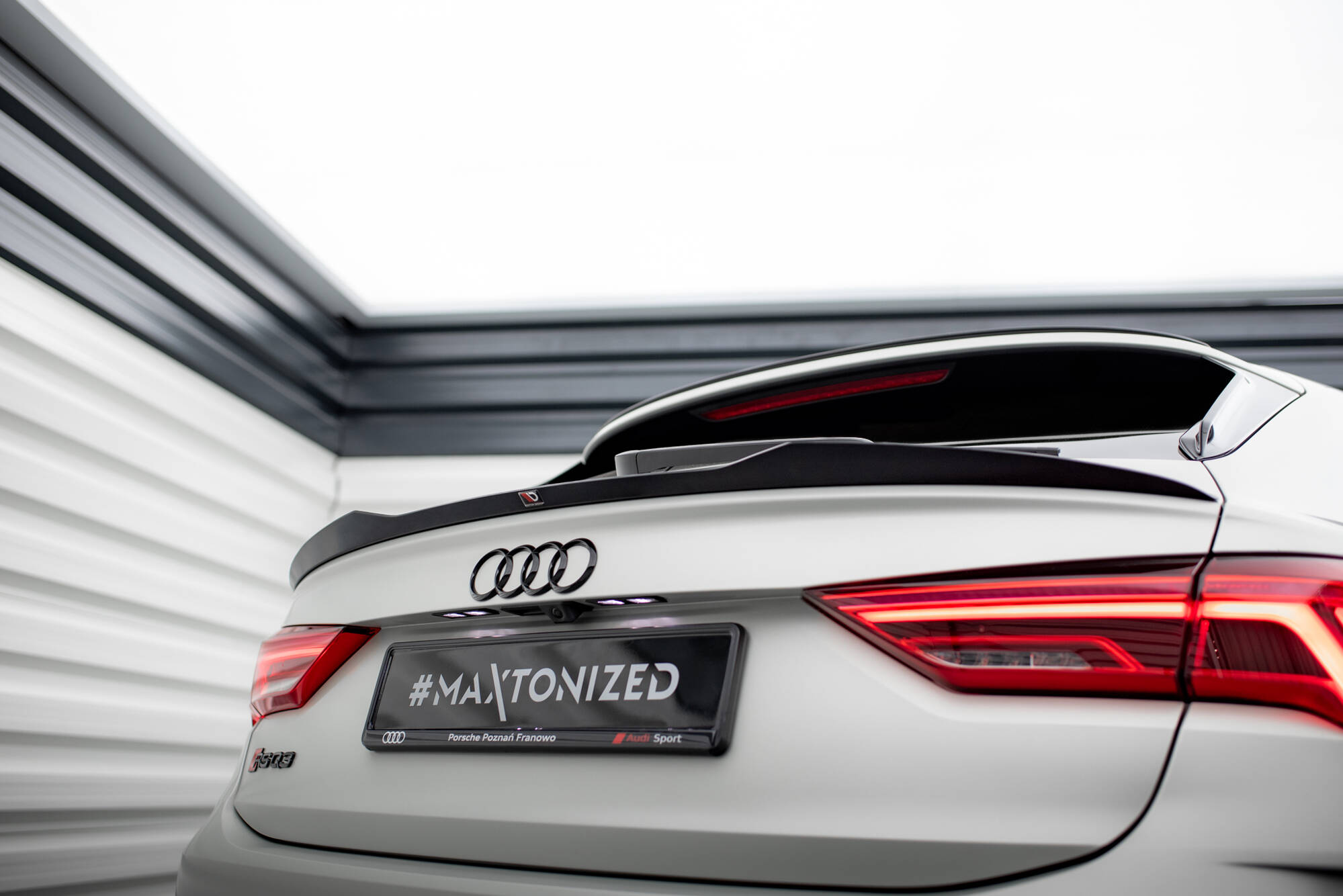 Set of Splitters Audi RSQ3 F3 - Image 10
