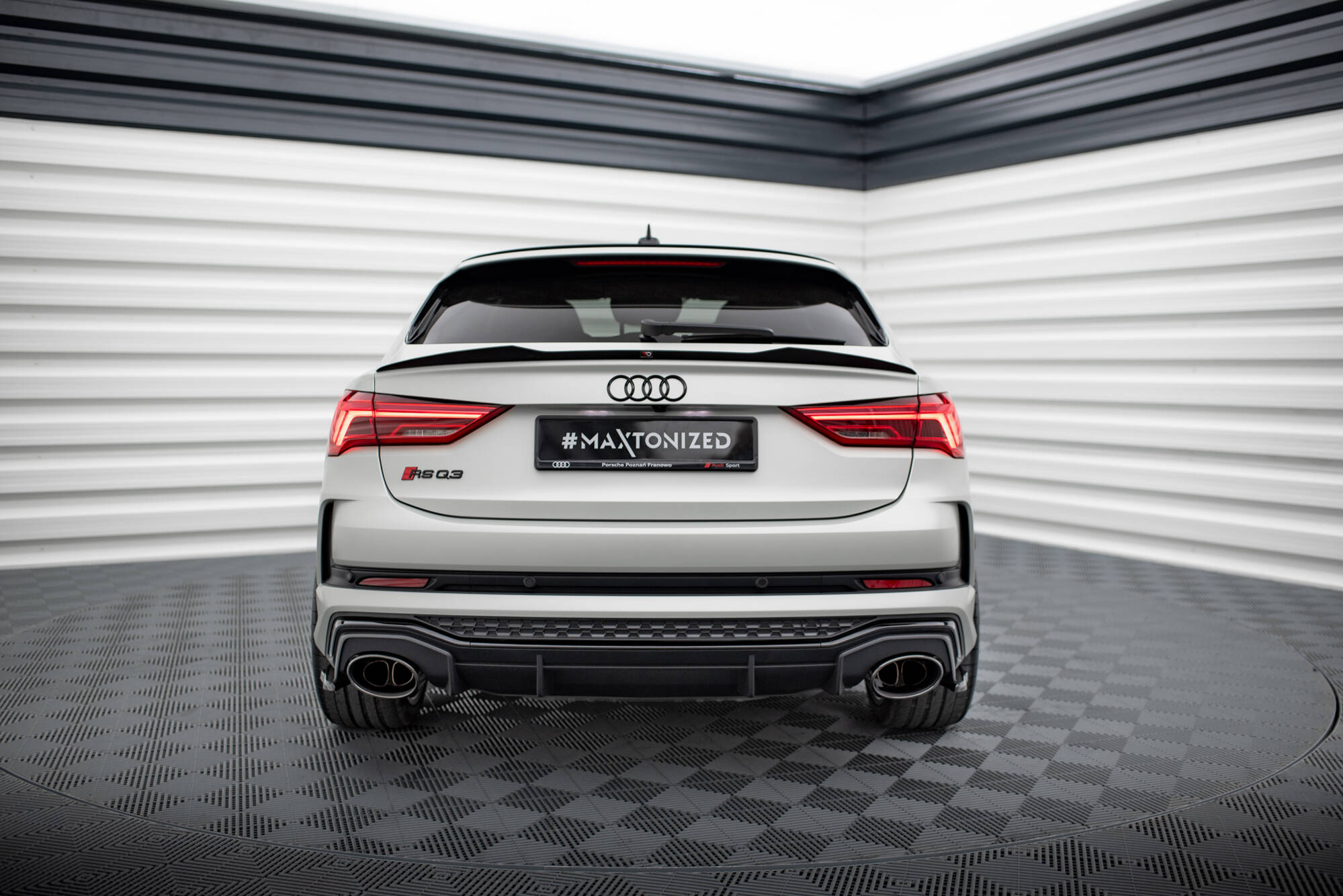 Set of Splitters Audi RSQ3 F3 - Image 11