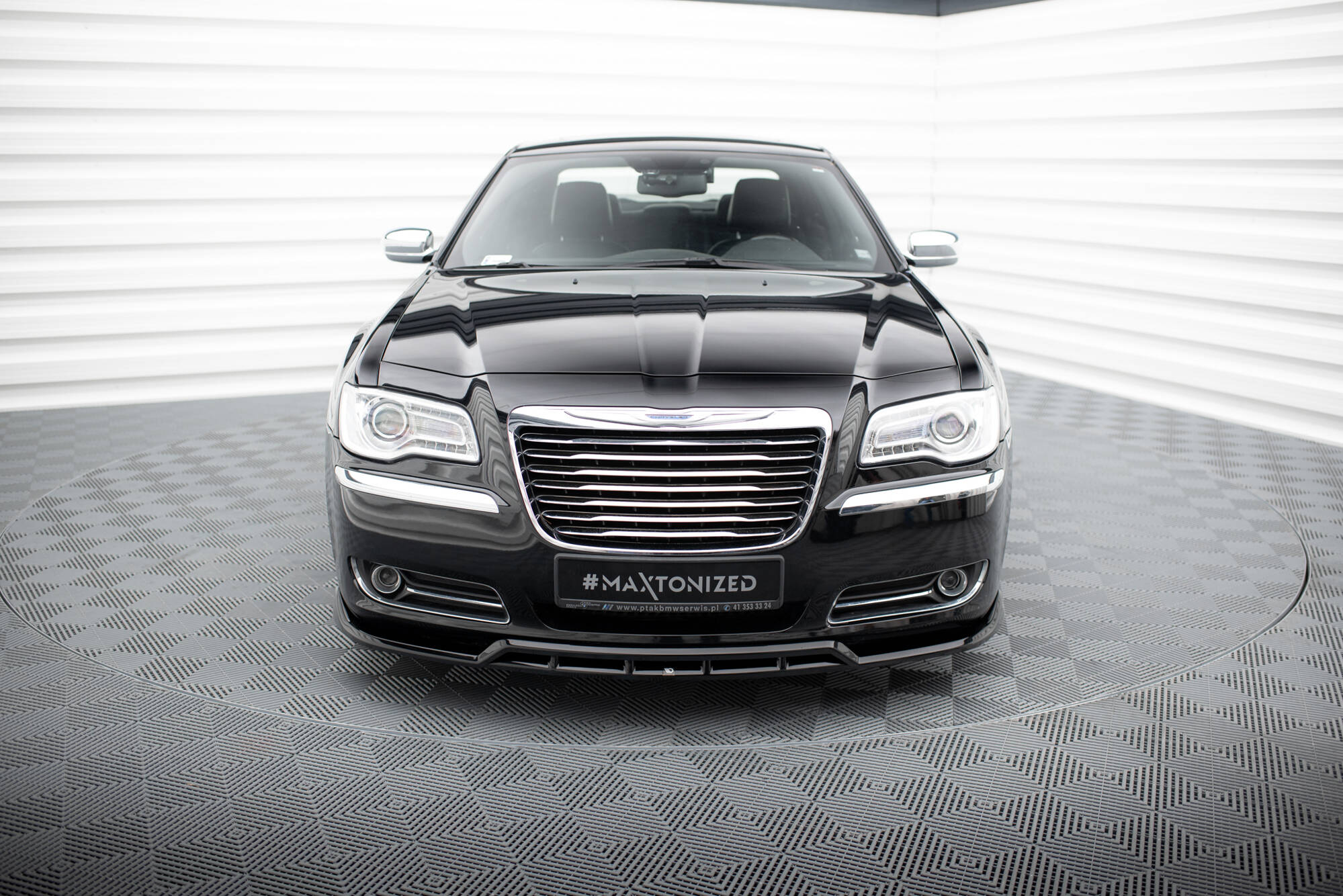 Set of Splitters Chrysler 300 Mk2 - Image 2