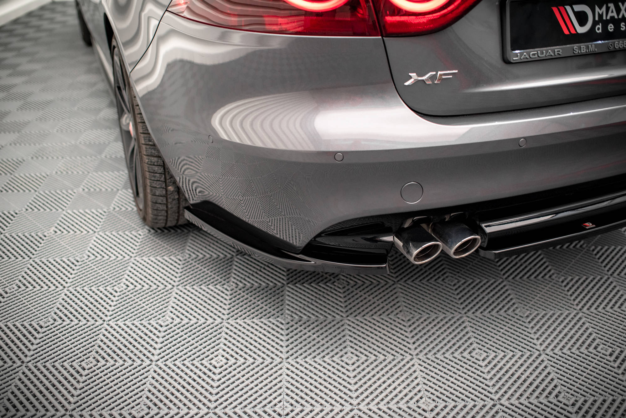 Set of Splitters Jaguar XF R-Sport Mk2 - Image 8