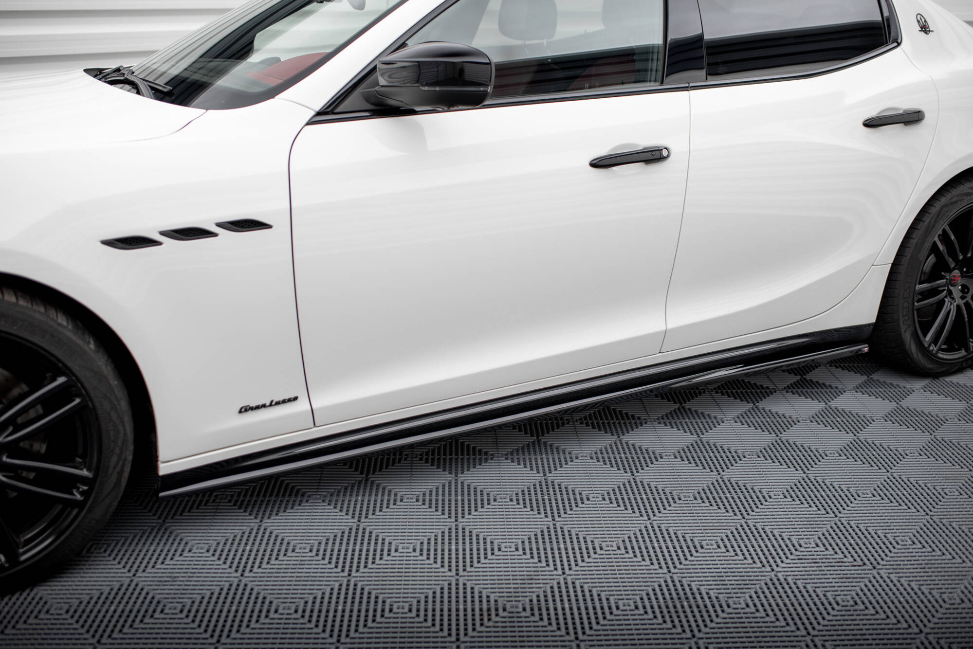 Set of Splitters Maserati Ghibli Mk3 Facelift - Image 5