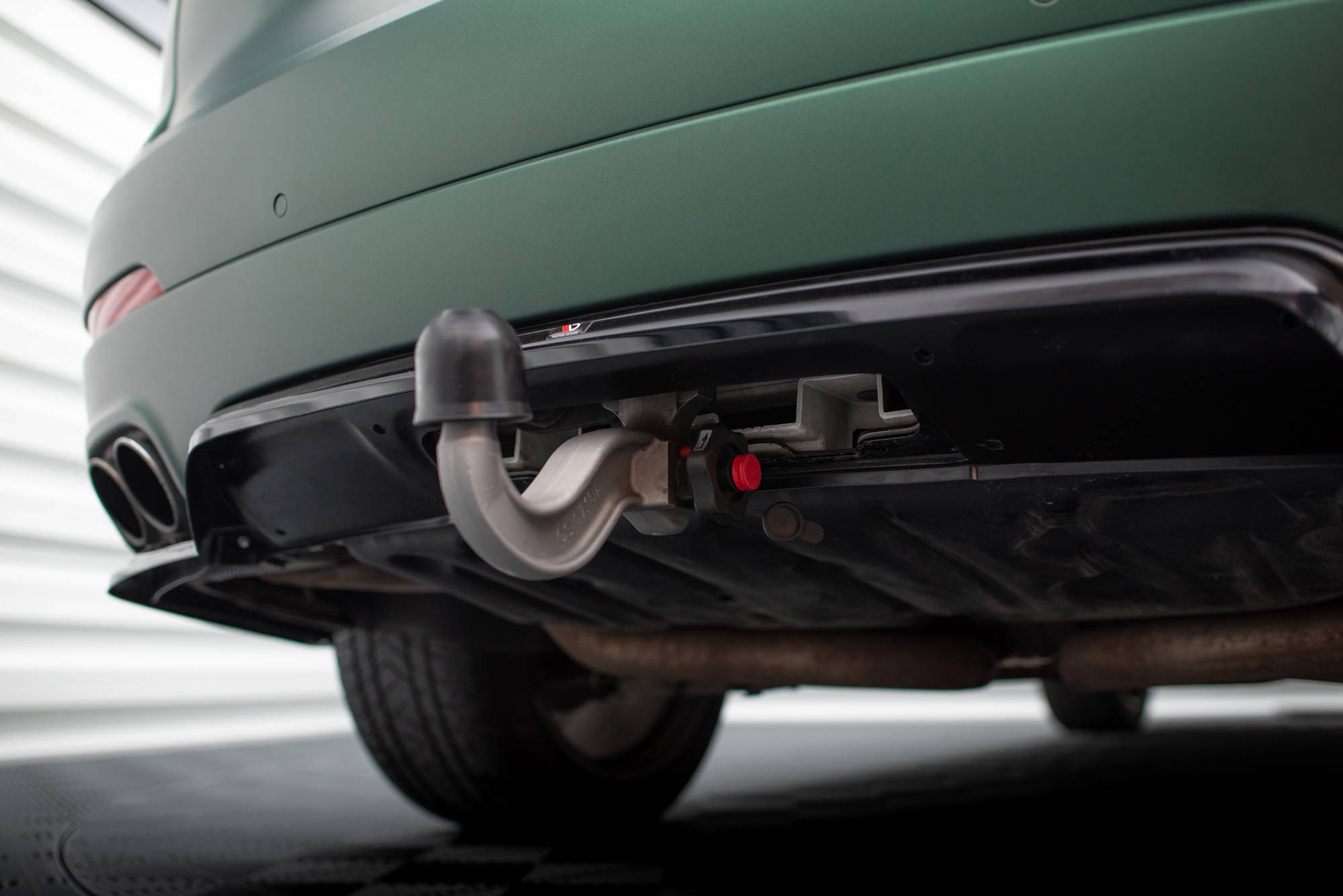 Set of Splitters Maserati Levante Mk1 - Image 9
