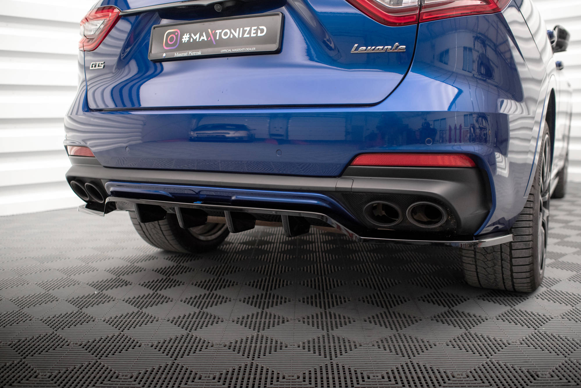 Set of Splitters Maserati Levante GTS Mk1 - Image 11