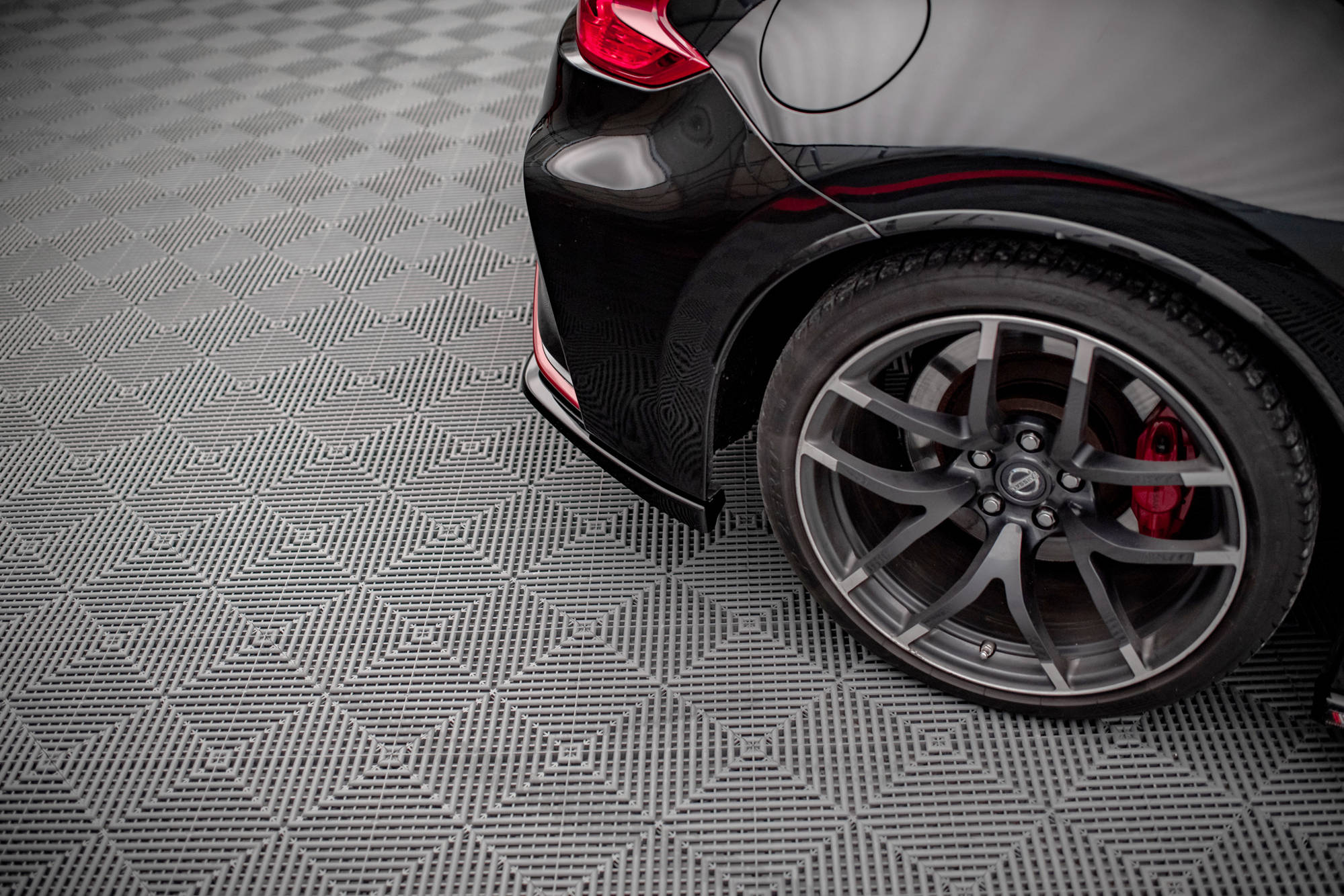 Set of Splitters Nissan 370Z Nismo Facelift - Image 9