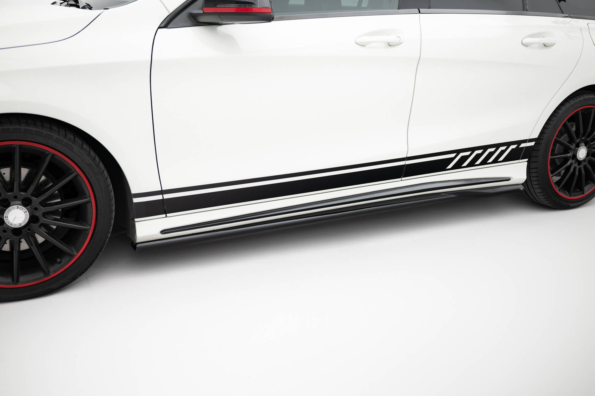 Side Skirts Diffusers Mercedes-Benz CLA AMG-Line C117 - Image 3