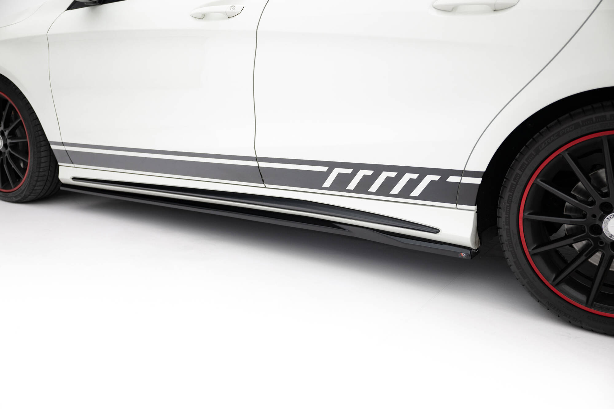 Side Skirts Diffusers Mercedes-Benz CLA AMG-Line C117 - Image 4