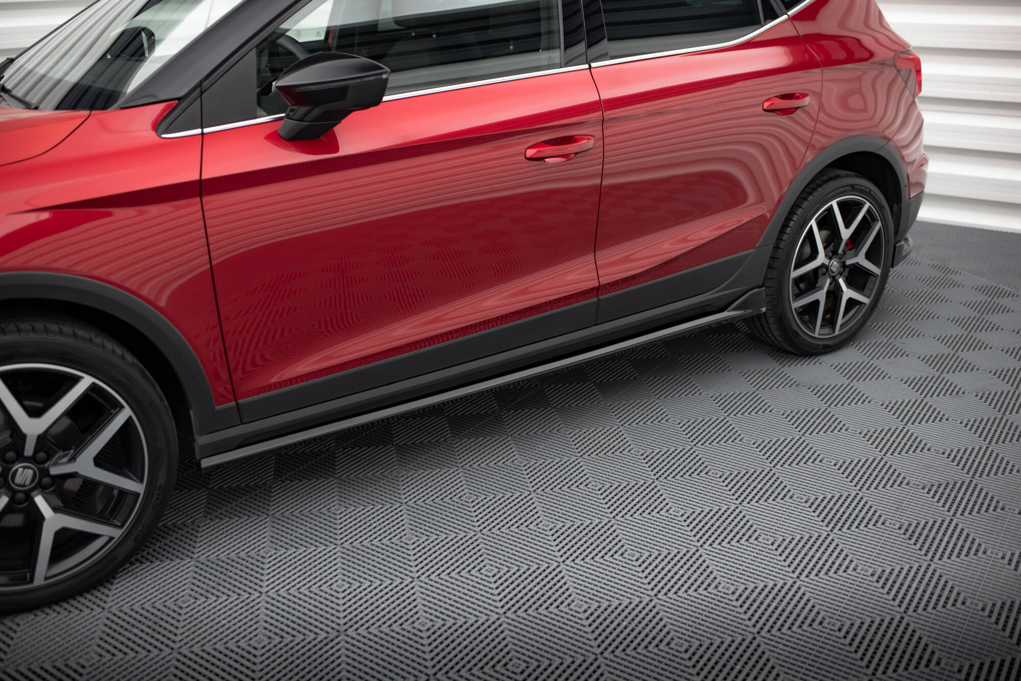 Set of Splitters Seat Arona FR Mk1 - Image 5