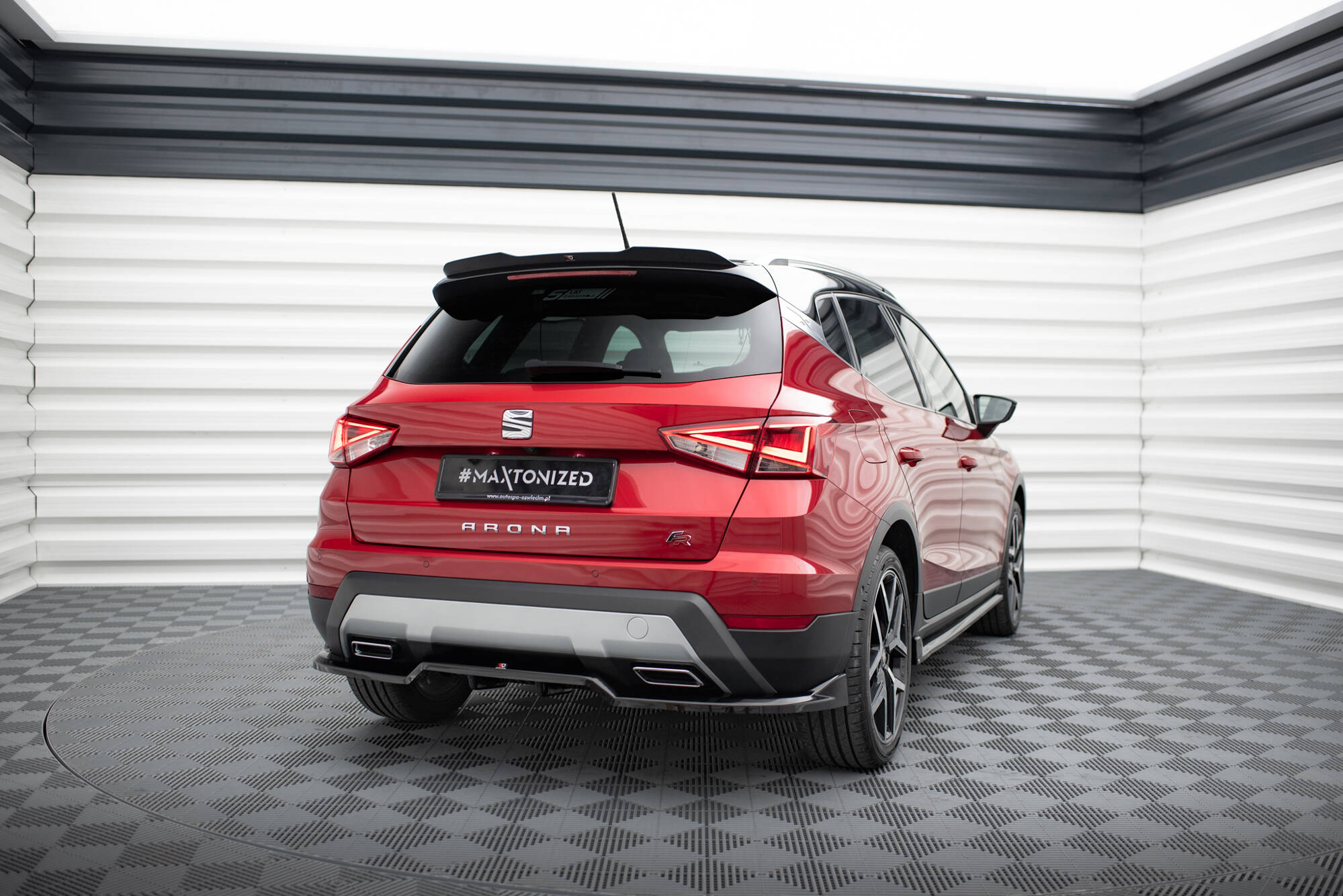 Set of Splitters Seat Arona FR Mk1 - Image 7