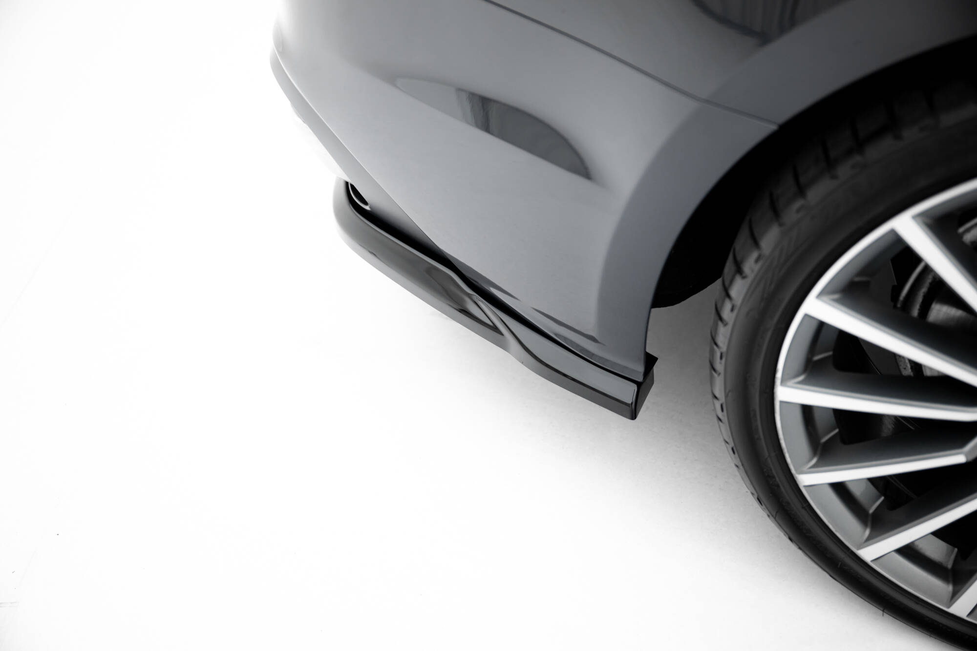 Rear Splitter (with vertical bars) Audi A5 F5 Facelift - Image 3