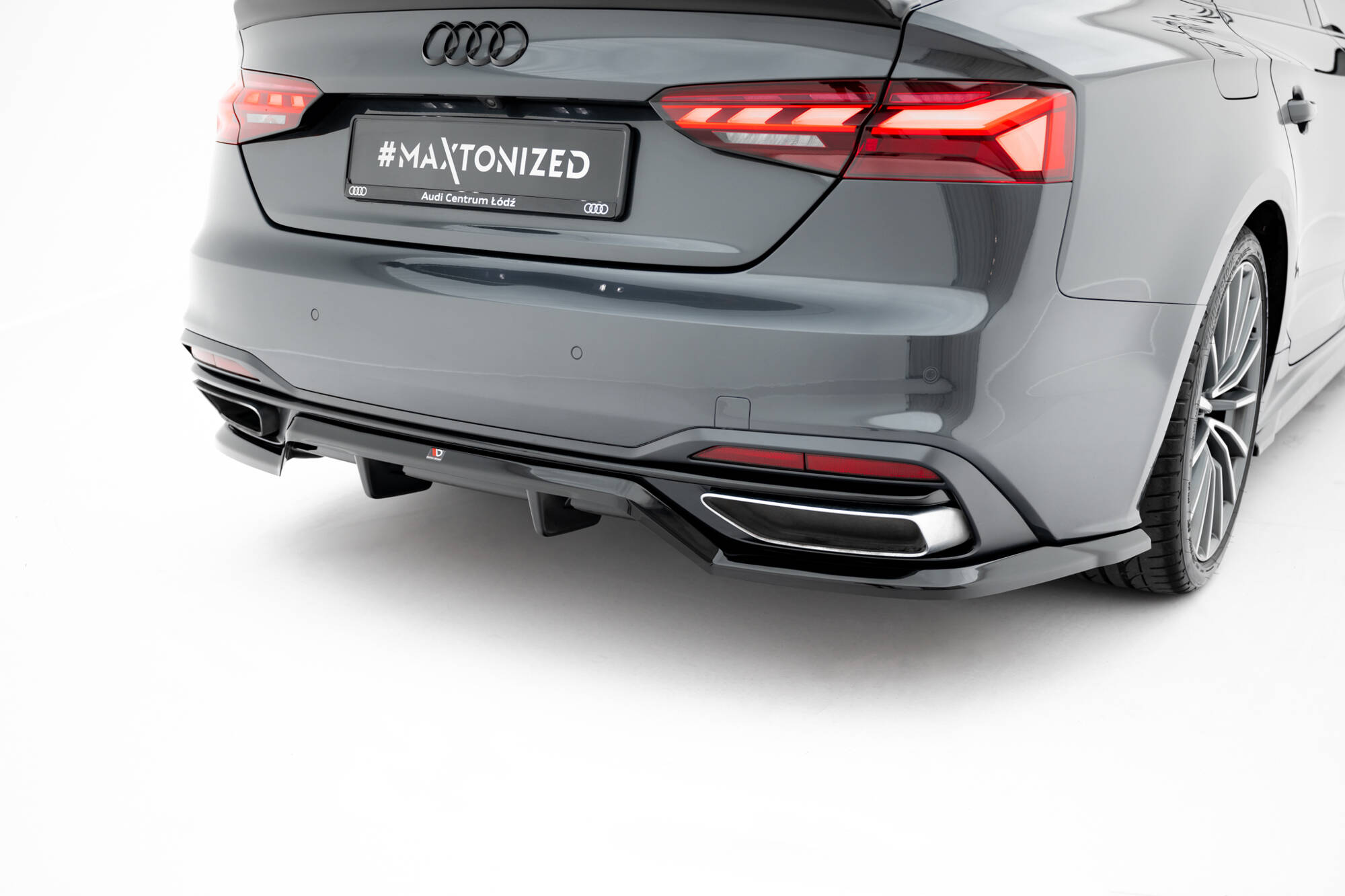 Rear Splitter (with vertical bars) Audi A5 F5 Facelift - Image 5