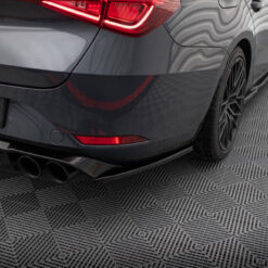Alternative view of Rear Side Splitters V.2 Seat Leon ST FR Mk4