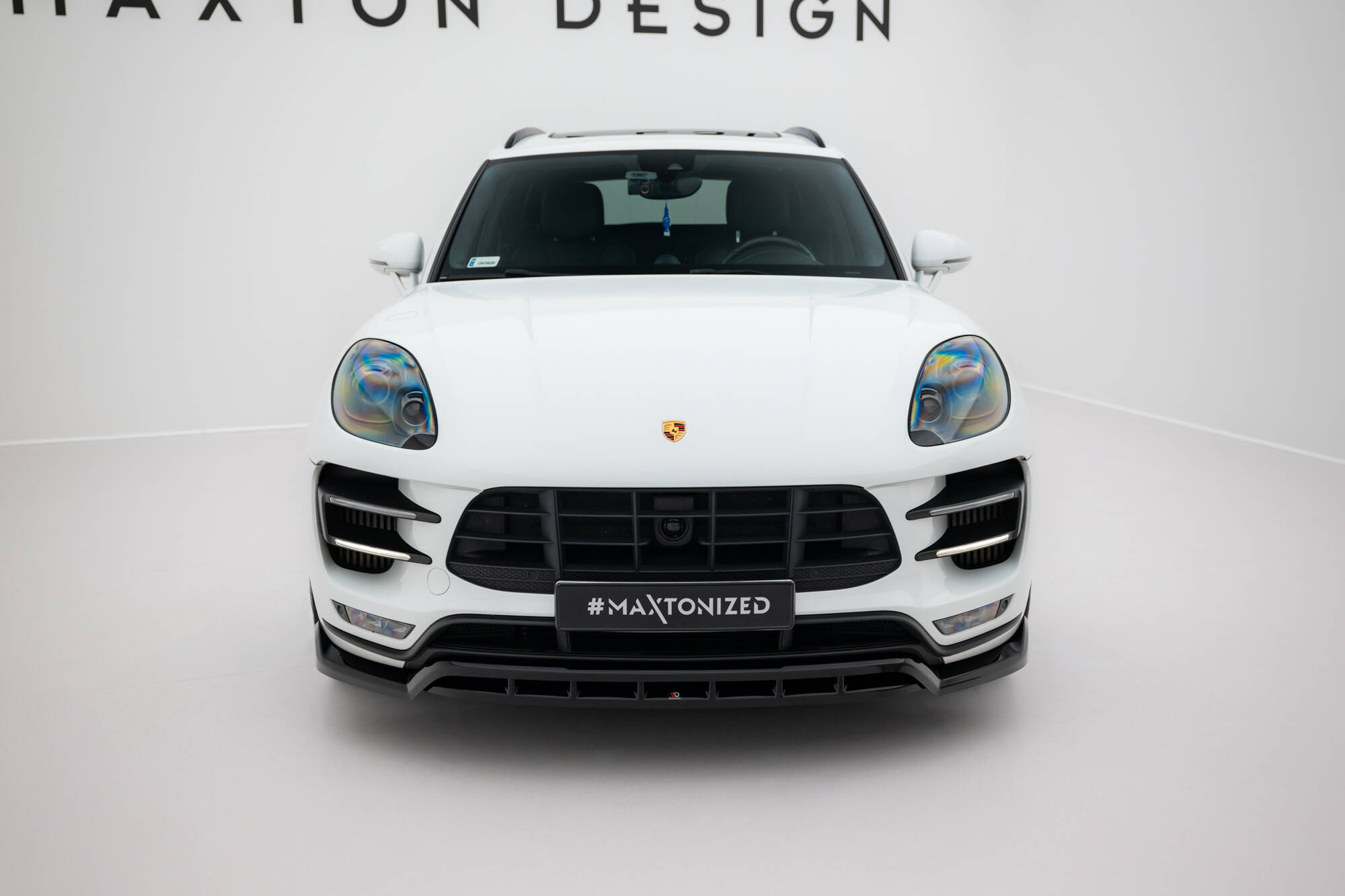 Front Splitter Porsche Macan Turbo Mk1 - Image 2