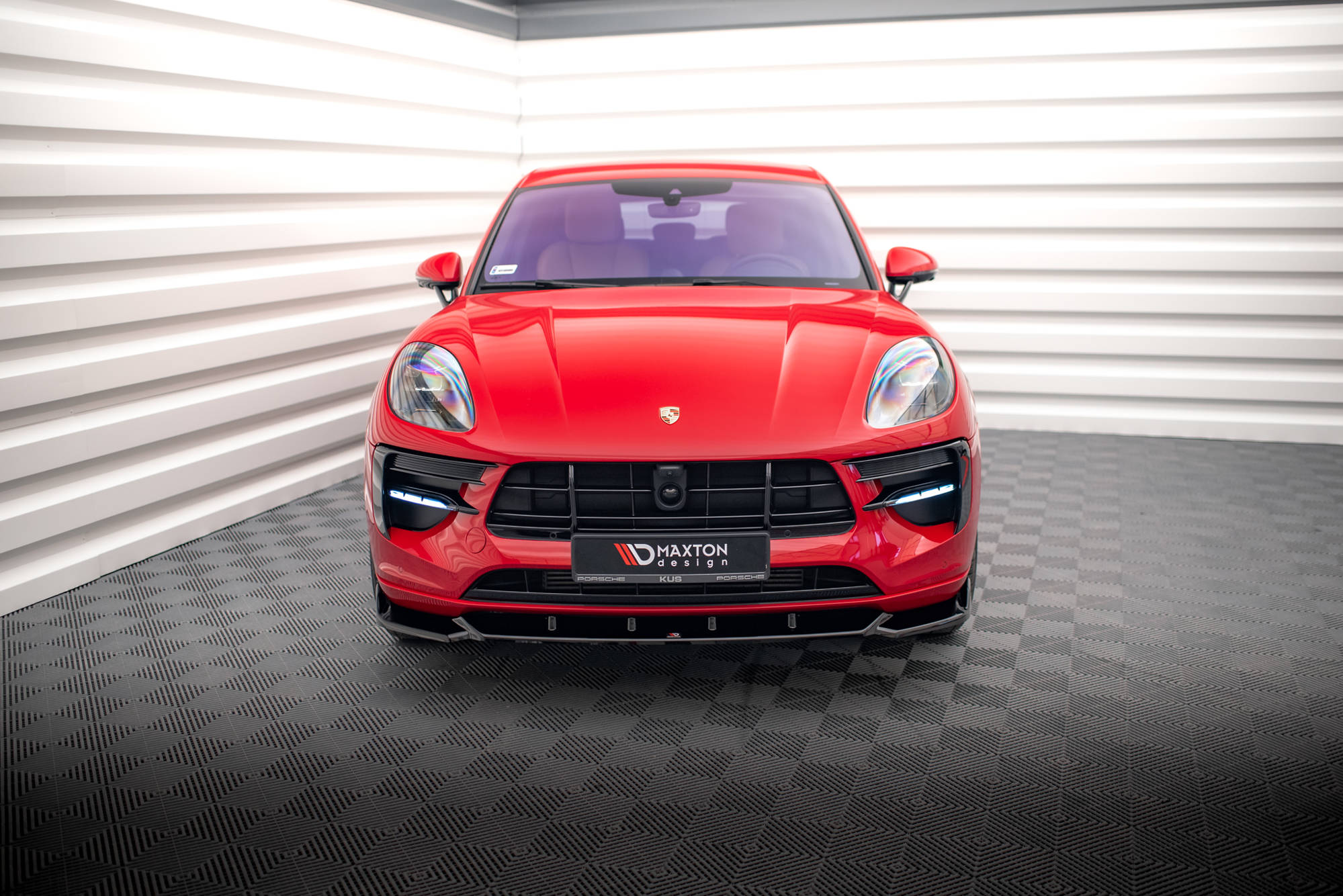 Set of Splitters Porsche Macan GTS / Sport Design Mk1 Facelift - Image 2